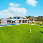 Luxury With Heated Pool & Jacuzzi Near Golf * アデヘ